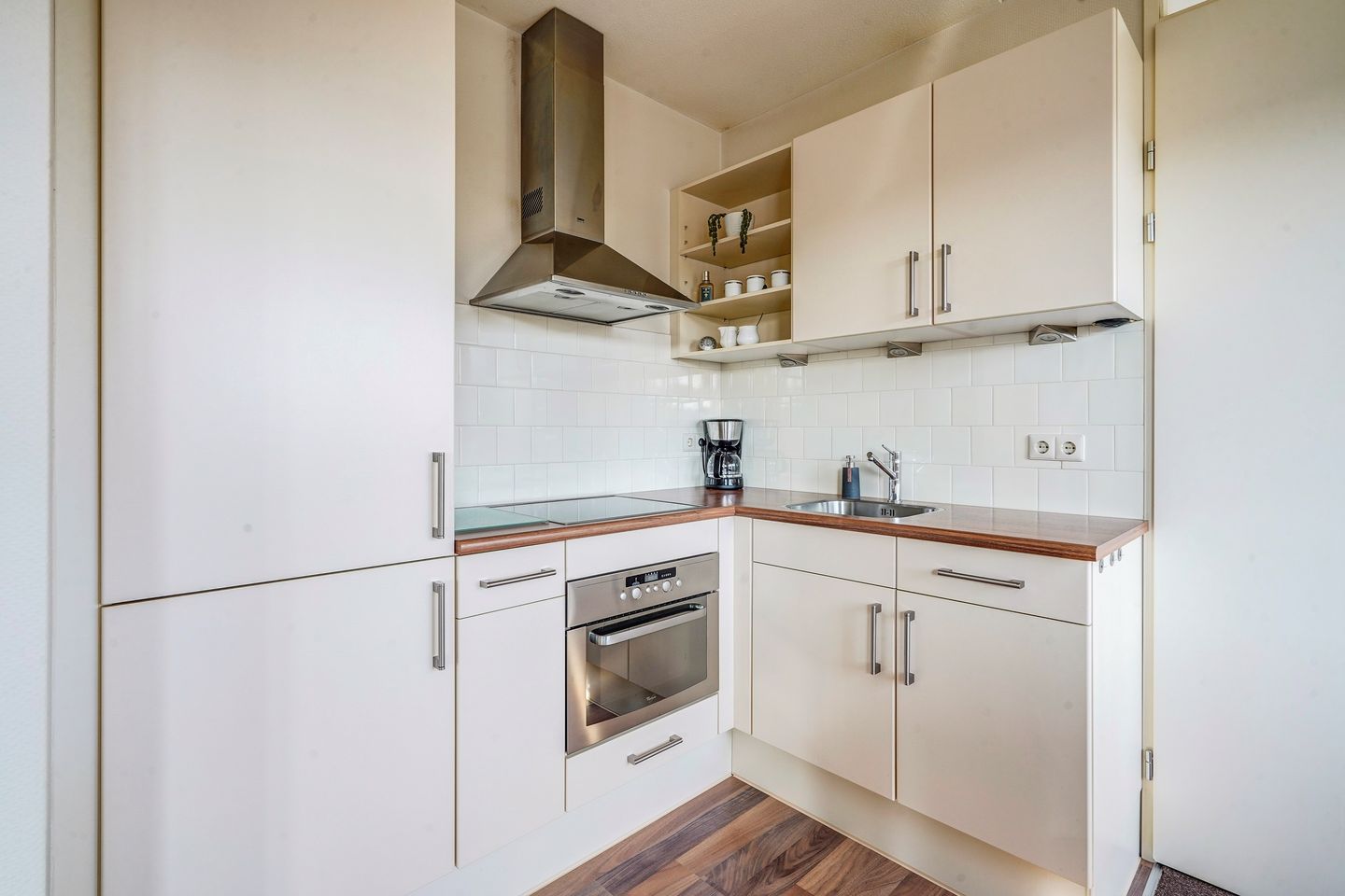 Foto 14 van Laan van Wateringse Veld 765