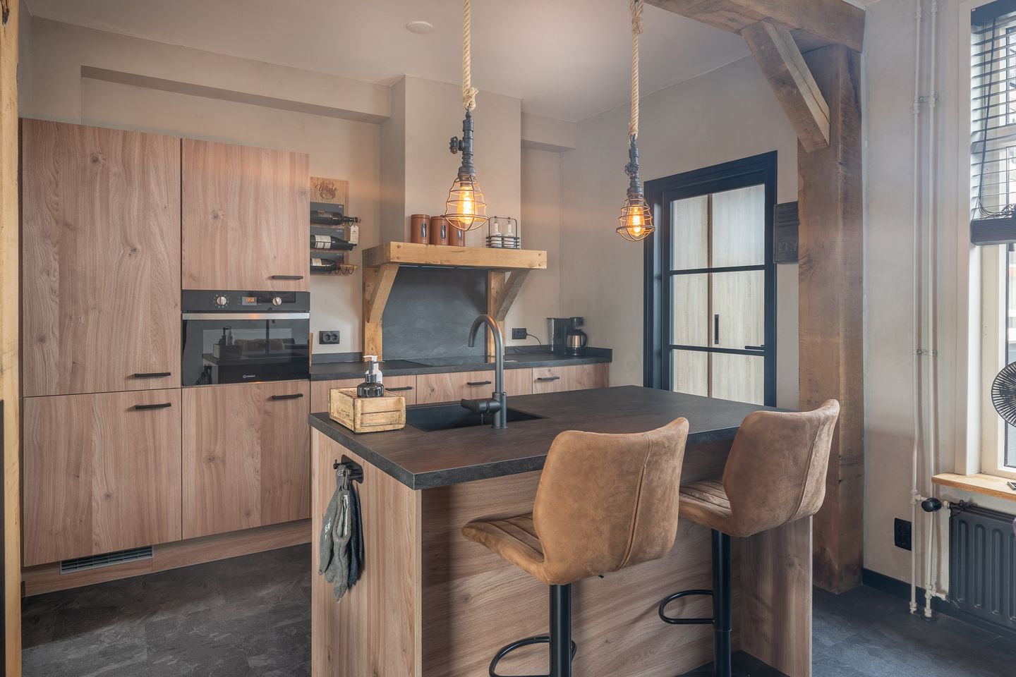 Foto 10 van Nijverheidstraat 4