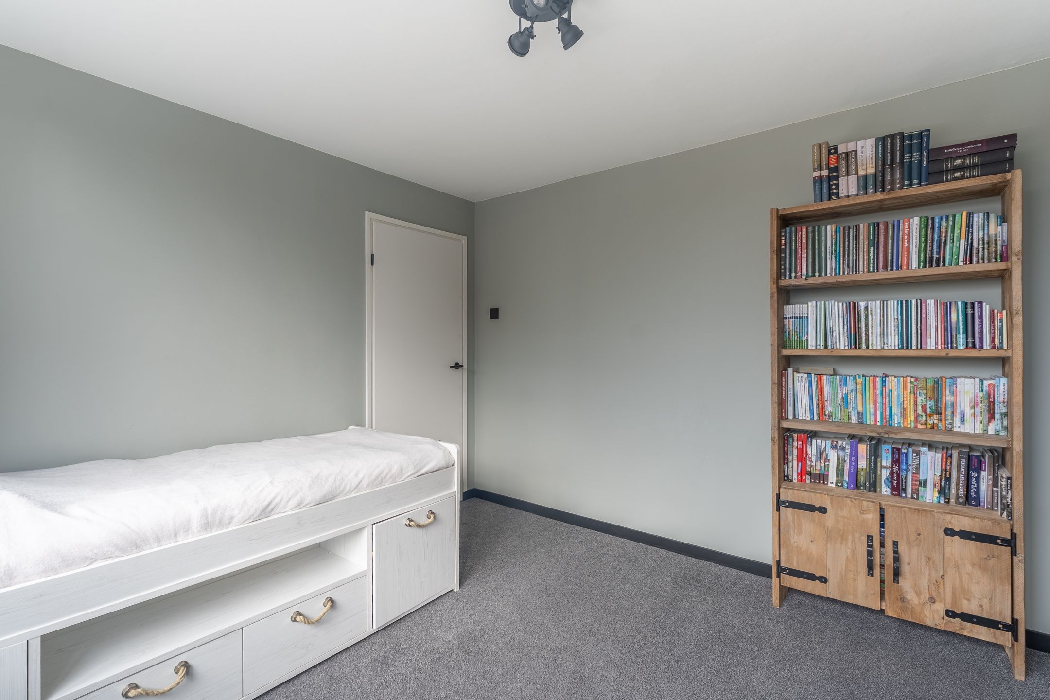 Foto 21 van Nijverheidstraat 4