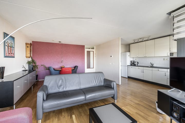 Foto 3 van Van Limburg Stirumstraat 165