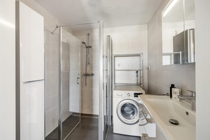 Foto 5 van Van Limburg Stirumstraat 165