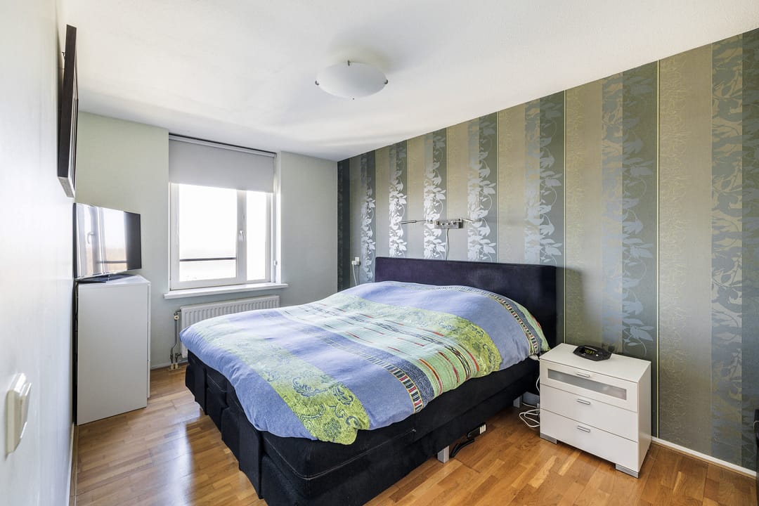 Foto 16 van Van Limburg Stirumstraat 165