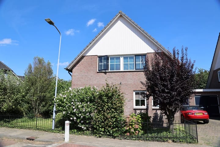 Foto 43 van Molenstraat 8