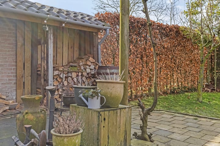 Foto 28 van Hertstraat 49