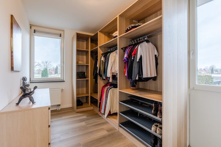 Foto 24 van Schutter 43