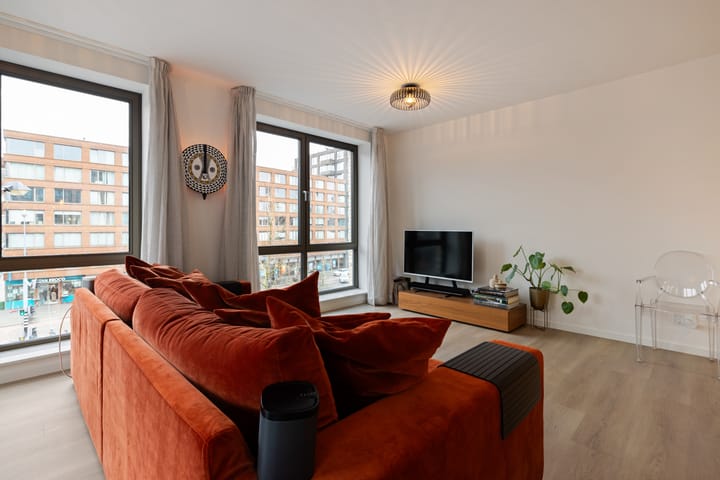 Foto 3 van Laan op Zuid 1193