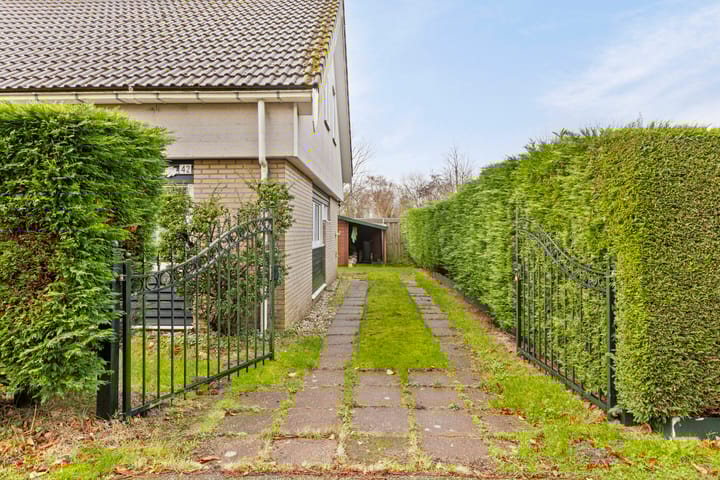 Foto 2 van Molenhoeve 42