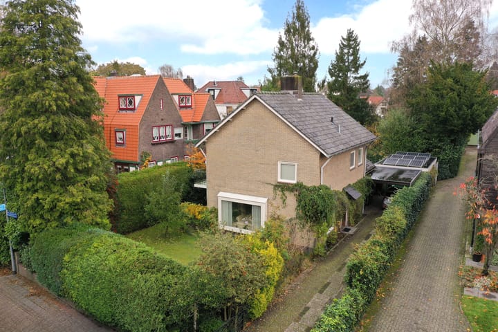 Foto 1 van Albertus Perkstraat 64-A