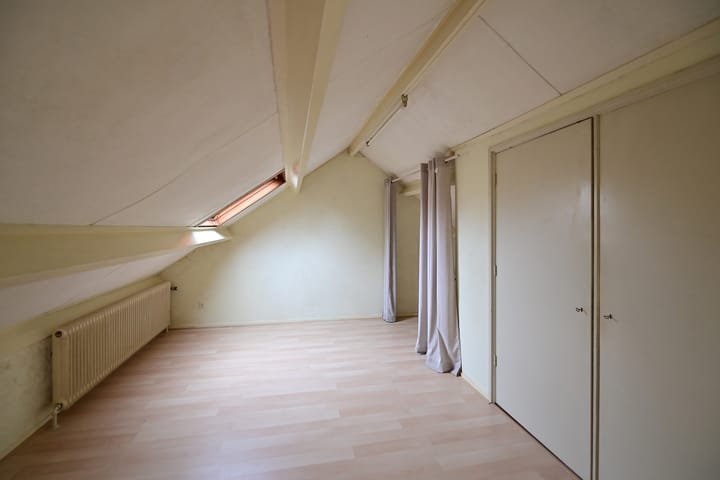 Foto 15 van Albertus Perkstraat 64-A