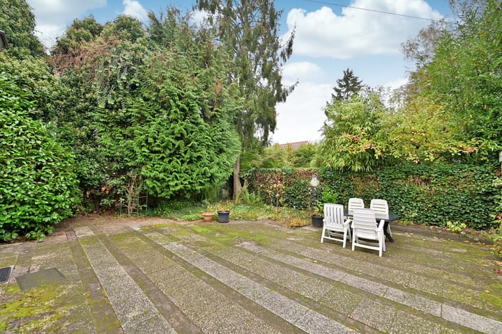 Foto 21 van Albertus Perkstraat 64-A