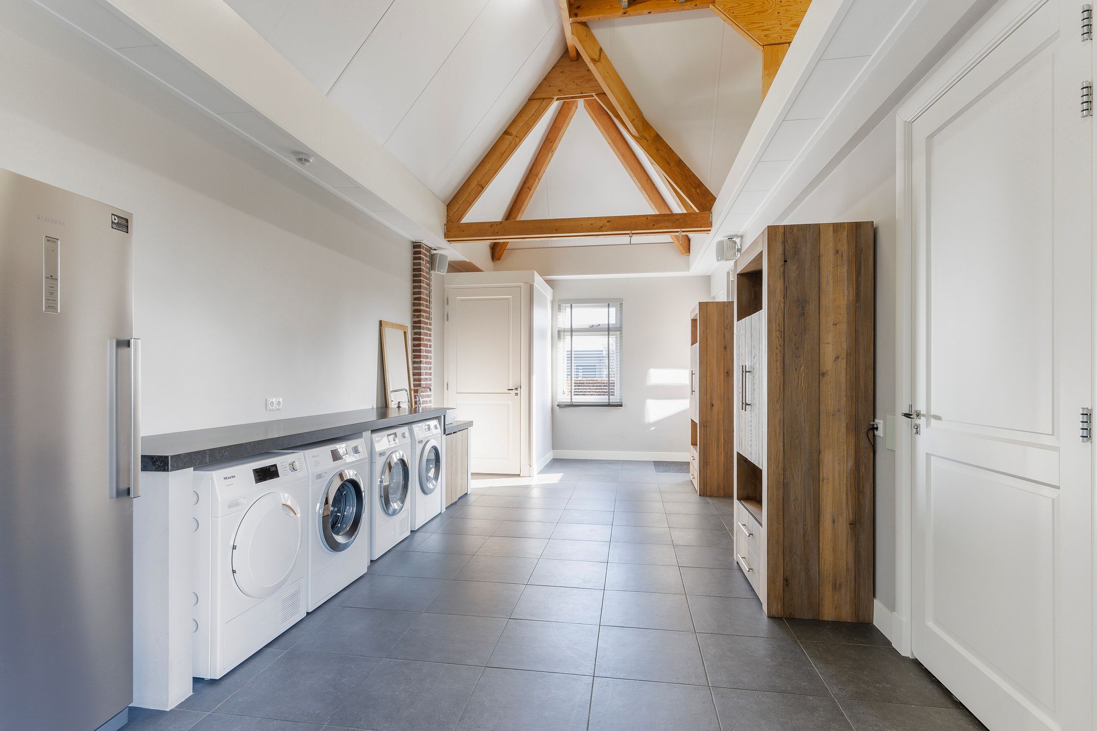 Photo 84 of Nieuweweg 37