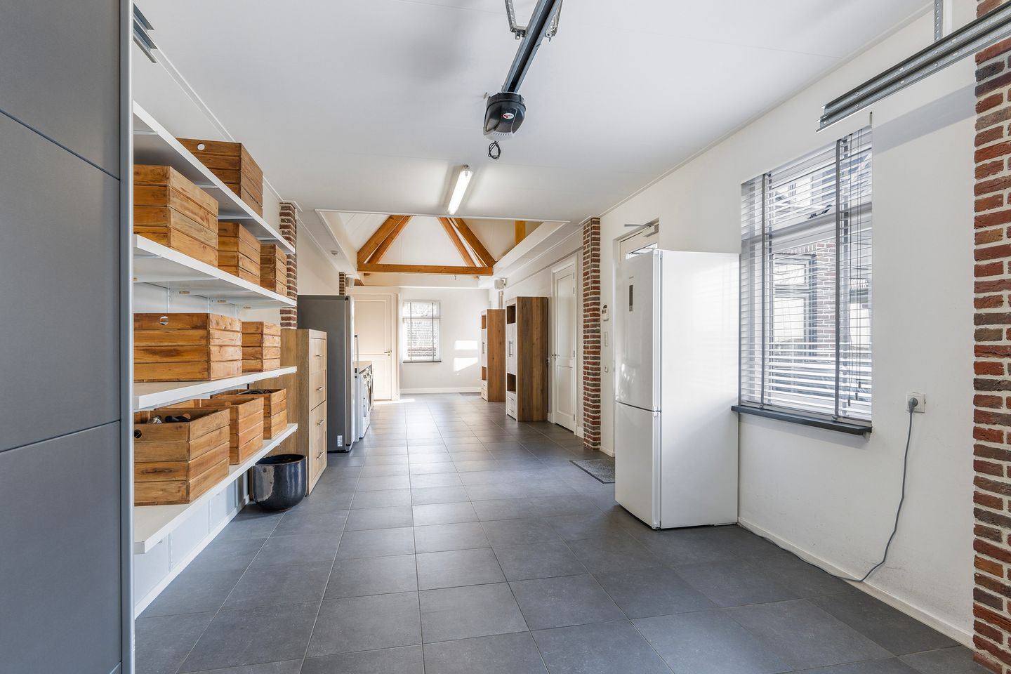 Photo 85 of Nieuweweg 37