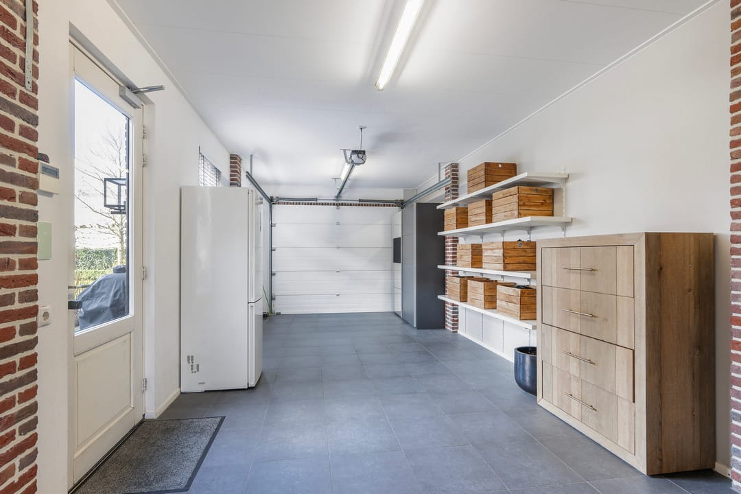 Photo 83 of Nieuweweg 37