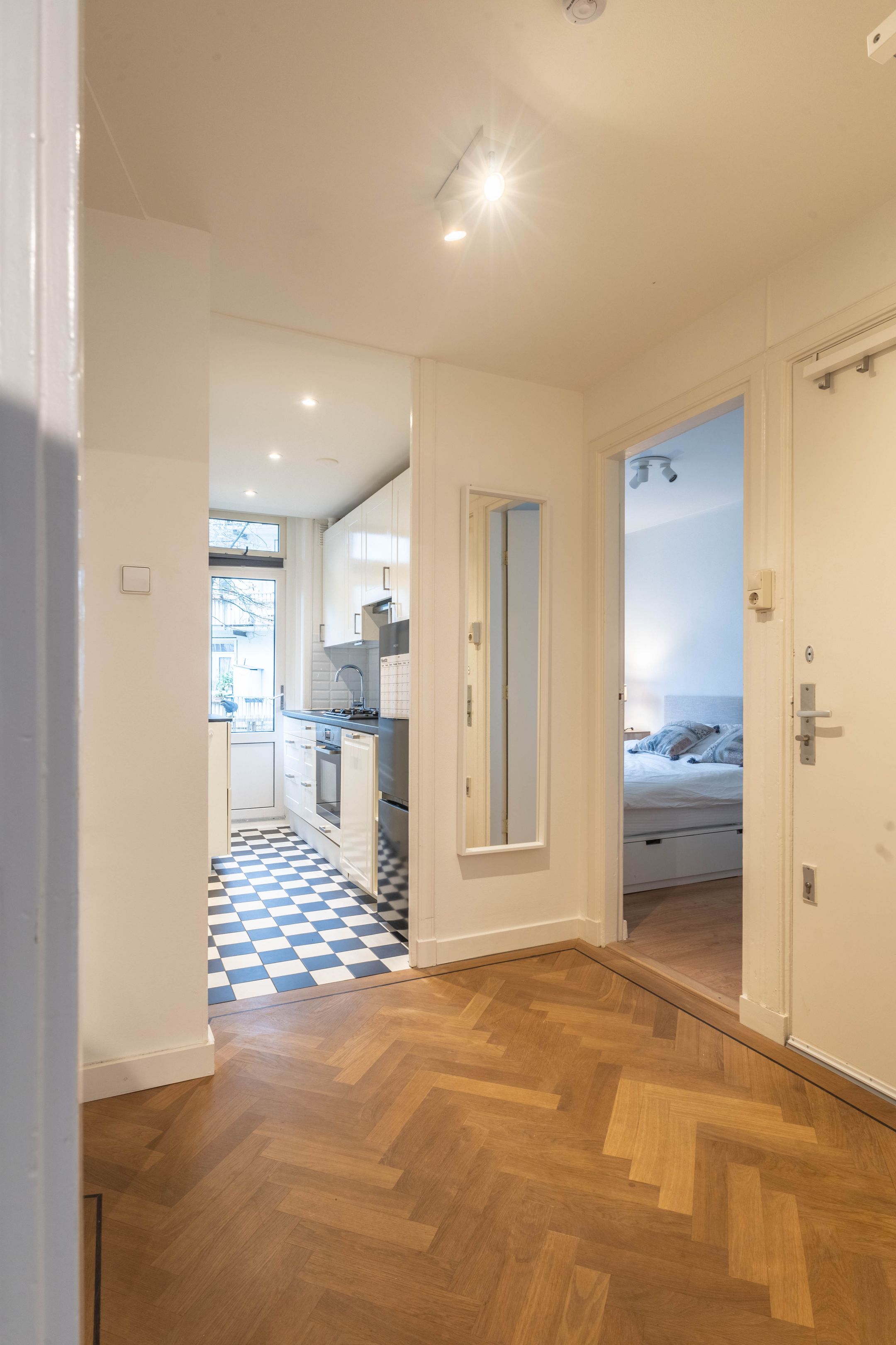 Foto 9 van Stuyvesantstraat 16-1