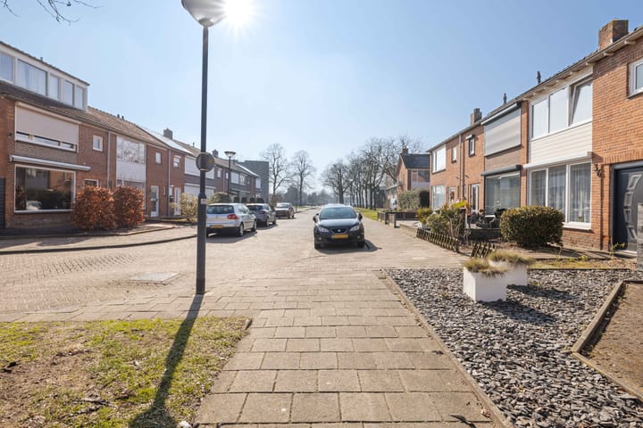 Foto 29 van Averuitstraat 36