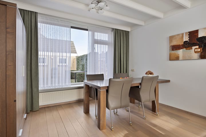 Foto 4 van Simon van den Berghstraat 35