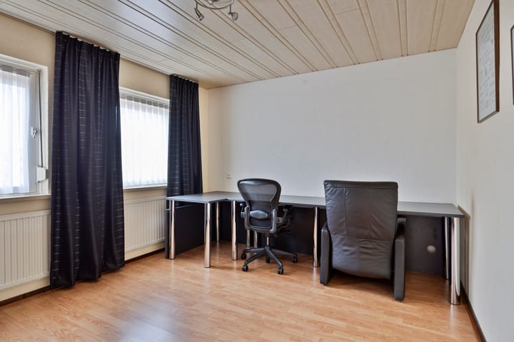 Foto 14 van Simon van den Berghstraat 35