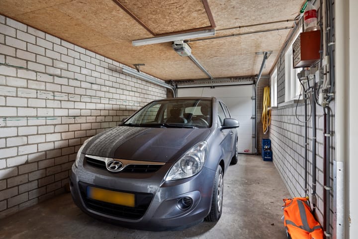 Foto 30 van Simon van den Berghstraat 35