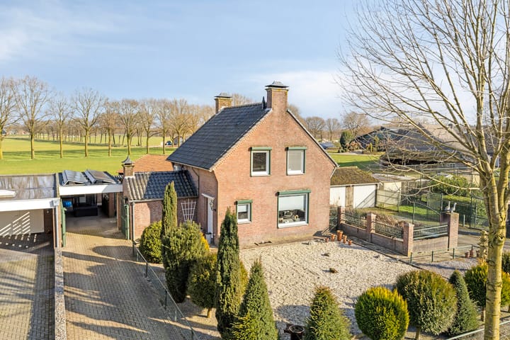 Foto 32 van St. Jozeflaan 32