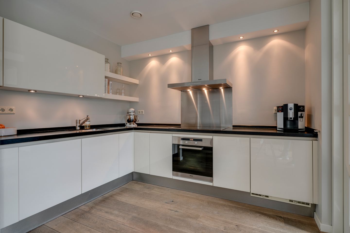 Photo 19 of Gerrit Achterberglaan 21