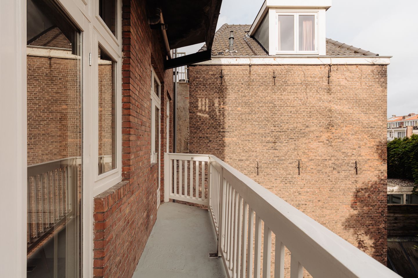 Foto 19 van Henri Polaklaan 25-2