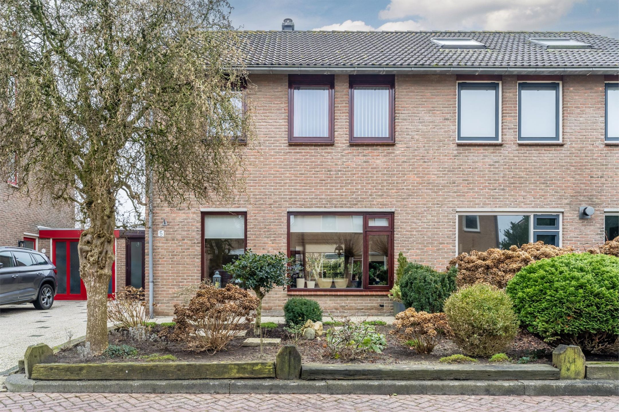 Photo 3 of De Deel 5