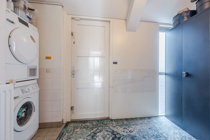 Photo 14 of Weegbree 18