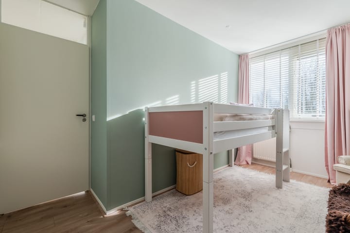 Photo 20 of Weegbree 18