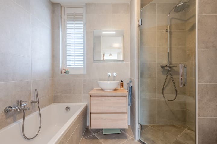 Photo 25 of Weegbree 18