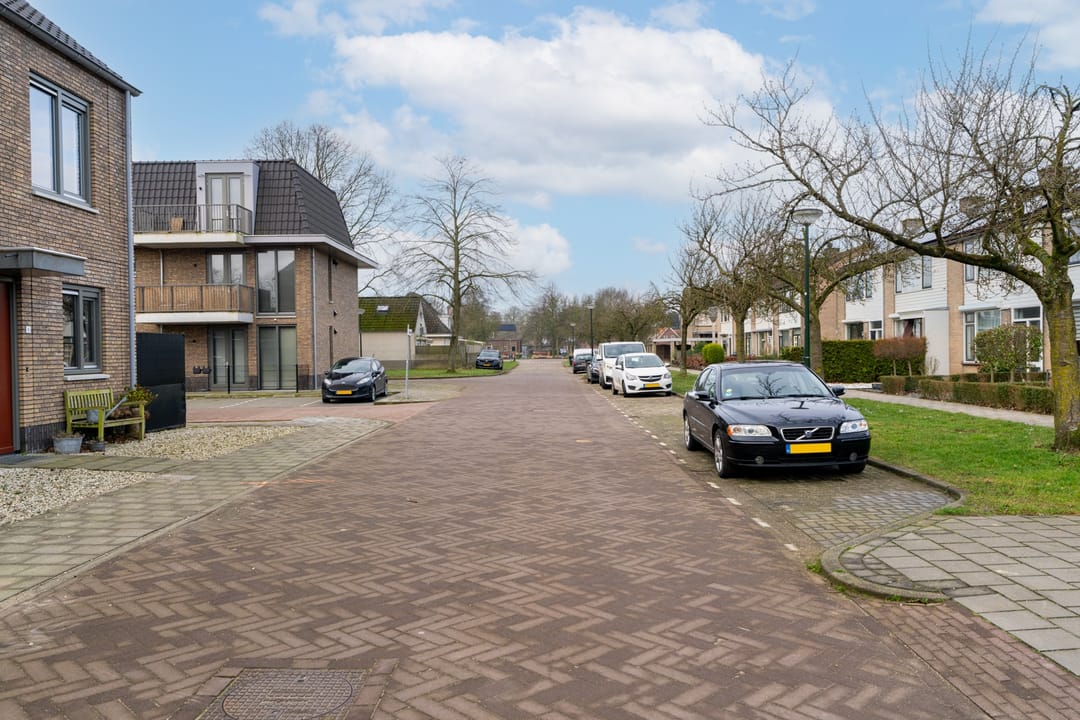 Foto 2 van Lindestraat 8