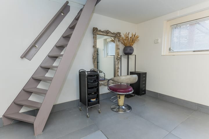 Foto 18 van Irenestraat 8