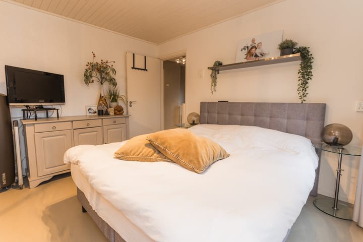 Foto 24 van Irenestraat 8