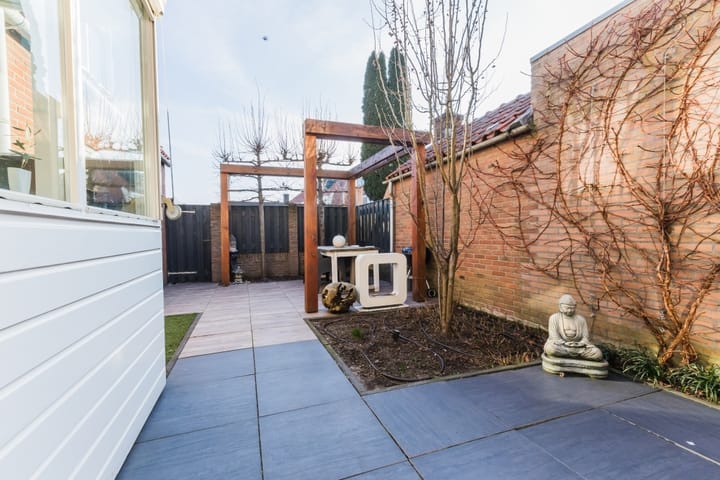 Foto 32 van Irenestraat 8