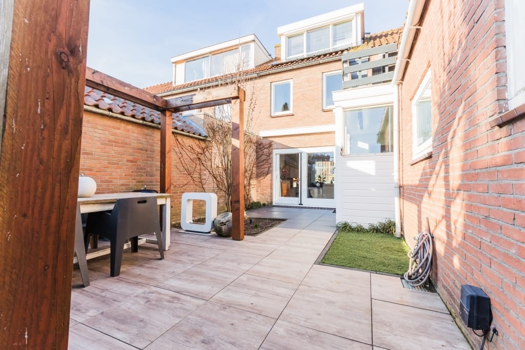 Foto 33 van Irenestraat 8