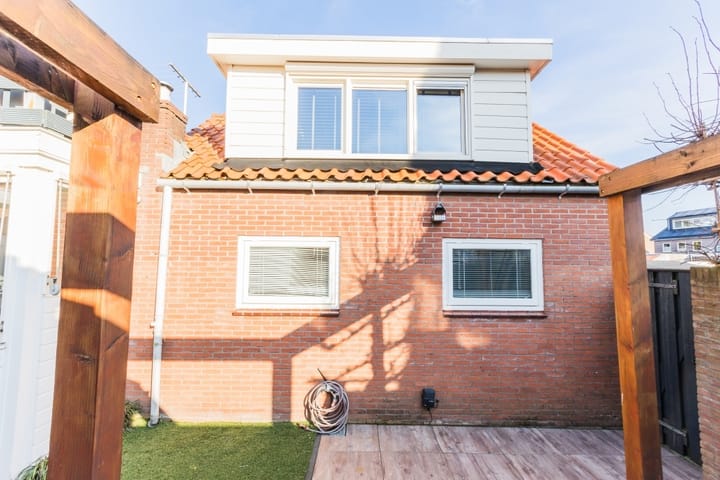 Foto 35 van Irenestraat 8