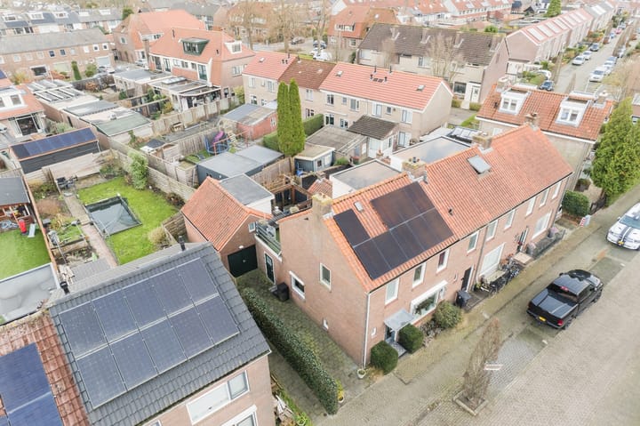 Foto 37 van Irenestraat 8