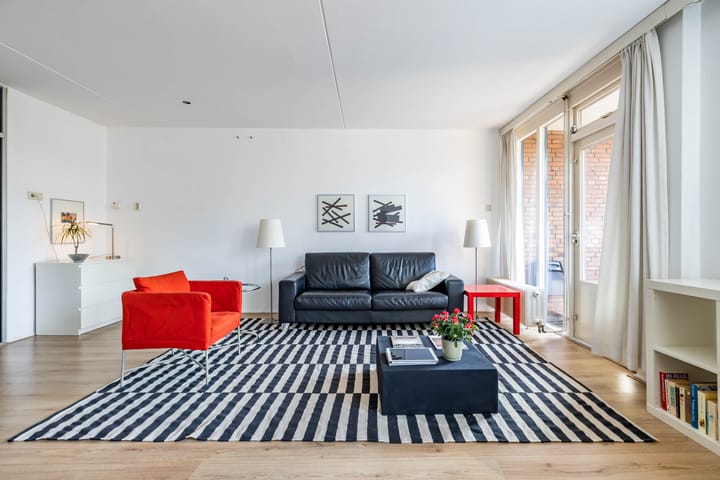 Foto 2 van Petrus Campersingel 31-40