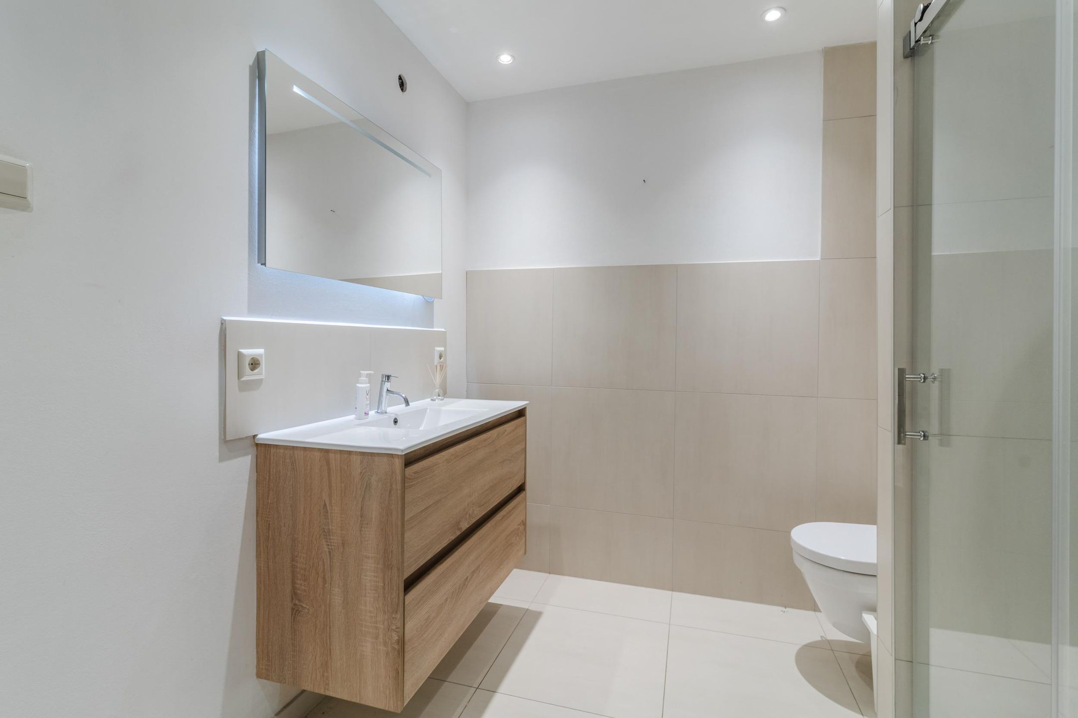 Foto 15 van Frederikstraat 313