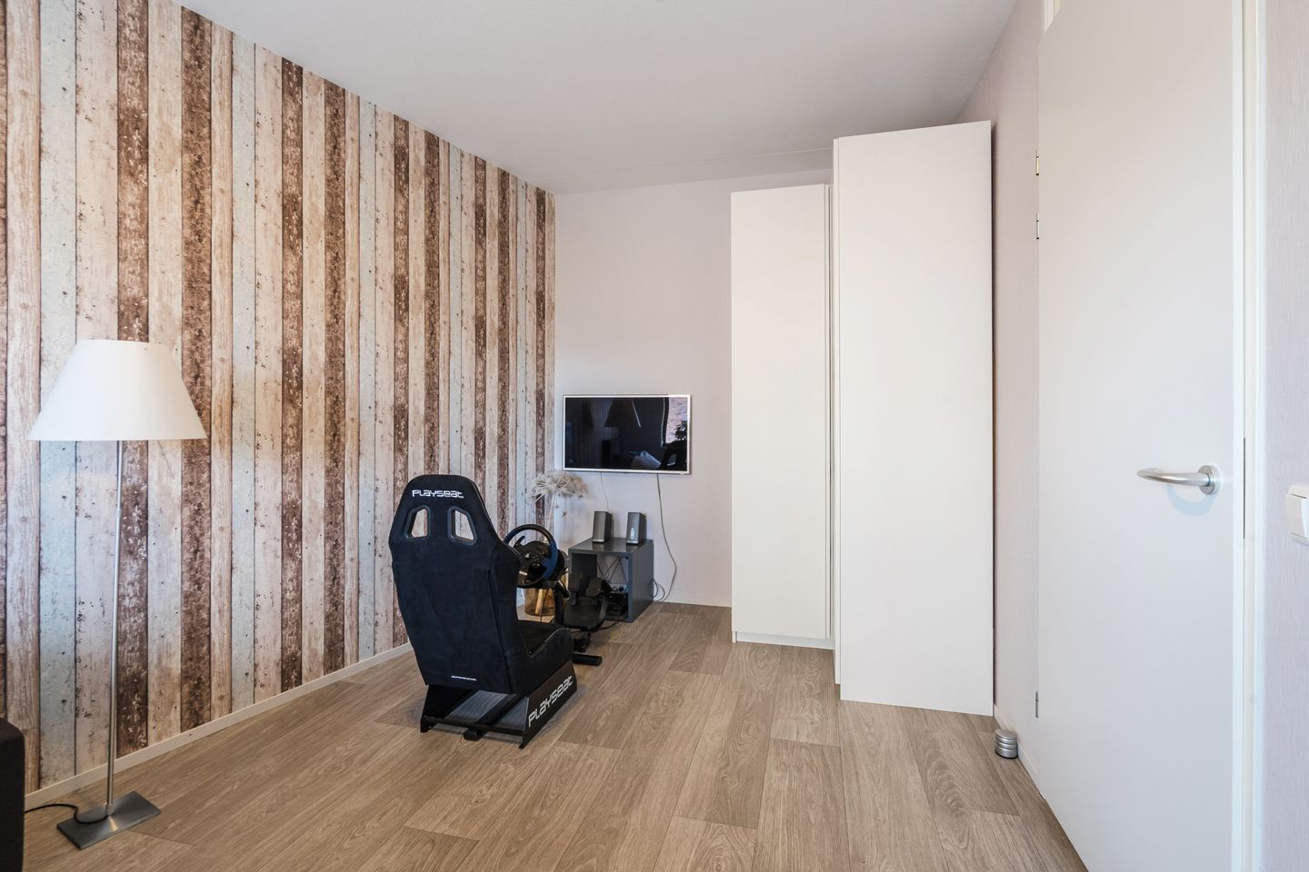 Foto 44 van Adriaan van Royenlaan 33