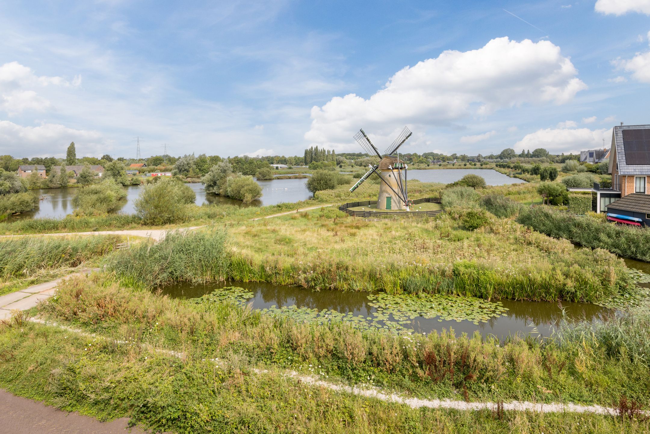 Foto 81 van Adriaan van Royenlaan 33