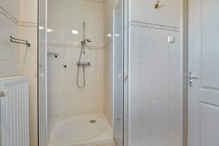 Foto 22 van Plasstraat 2-A