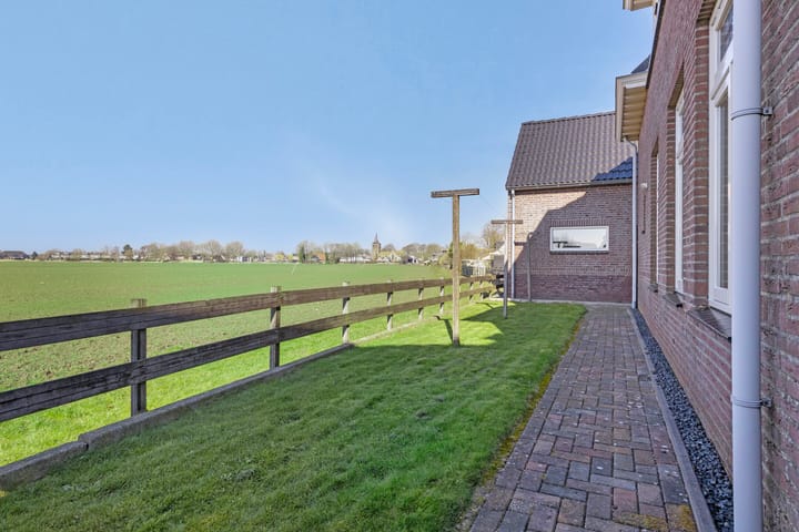 Foto 33 van Plasstraat 2-A