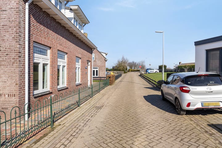 Foto 42 van Plasstraat 2-A