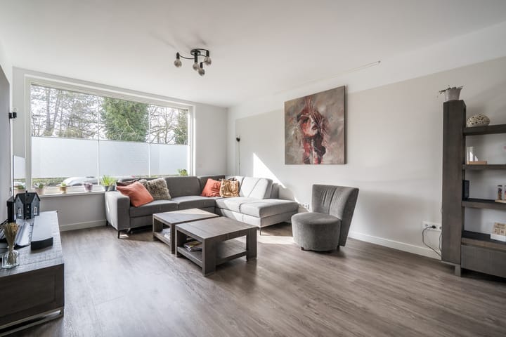 Foto 6 van Tromplaan 140