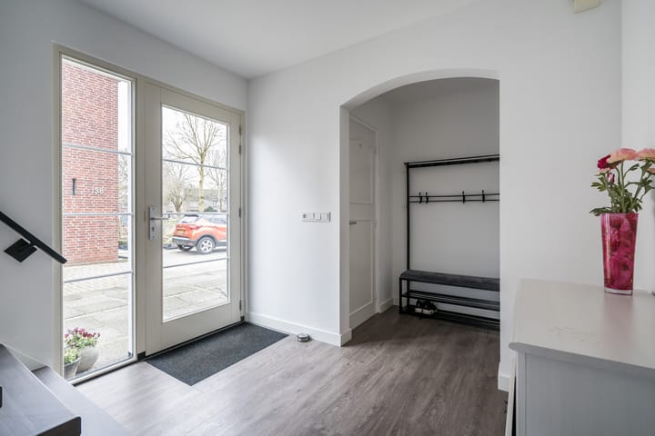 Foto 13 van Tromplaan 140