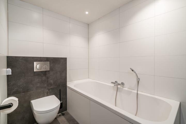 Foto 21 van Tromplaan 140