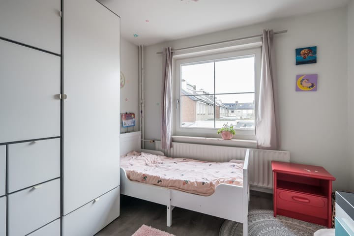 Foto 28 van Tromplaan 140