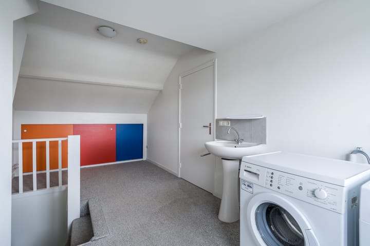 Foto 32 van Tromplaan 140