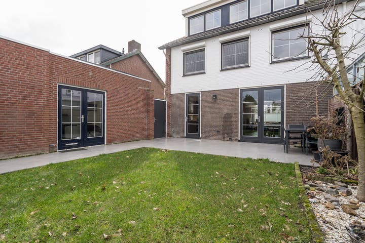 Foto 42 van Tromplaan 140