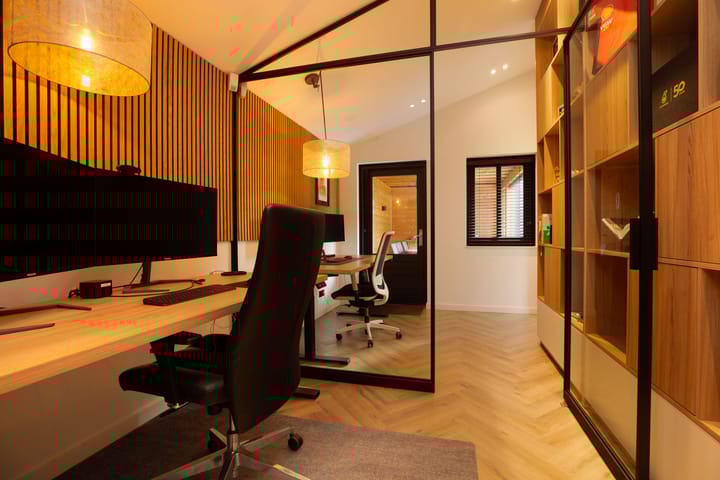 Foto 24 van Helmbloem 17